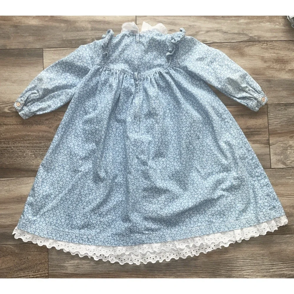Vintage 1980s Toddler Girl 4 Blue Ditzy Floral Cotton Lace Collar Easter Outfit